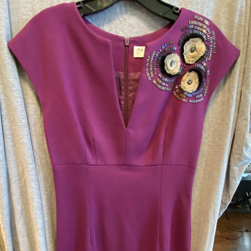 Trina Turk Women Floral Midi Dress Size 4 V Neck Shift Office - Picture 1 of 10
